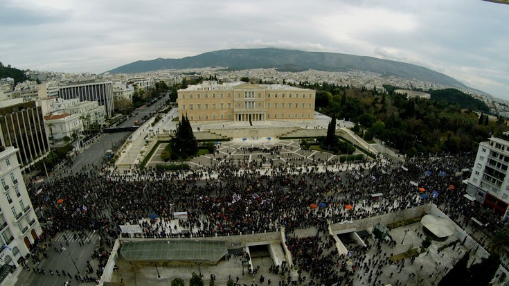 Η Ελλάδα στους δρόμους &#8211; οι μεγαλειώδεις πορείες σε όλη τη χώρα