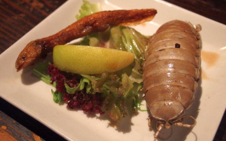 Γιαπωνέζικο εστιατόριο σερβίρει πιάτα που μάλλον δε θα ακουμπούσες