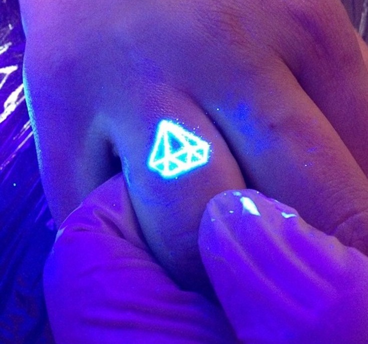 tatouazkf6 tatouazkf6