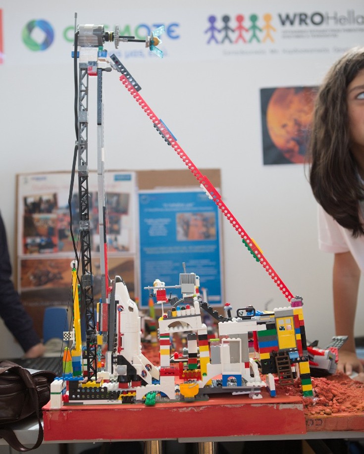 Η ρομποτική κατασκευή της ομάδας Robofantasy, 3η θέση Η ρομποτική κατασκευή της ομάδας Robofantasy, 3η θέση