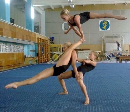 crazy-gymnast-moves