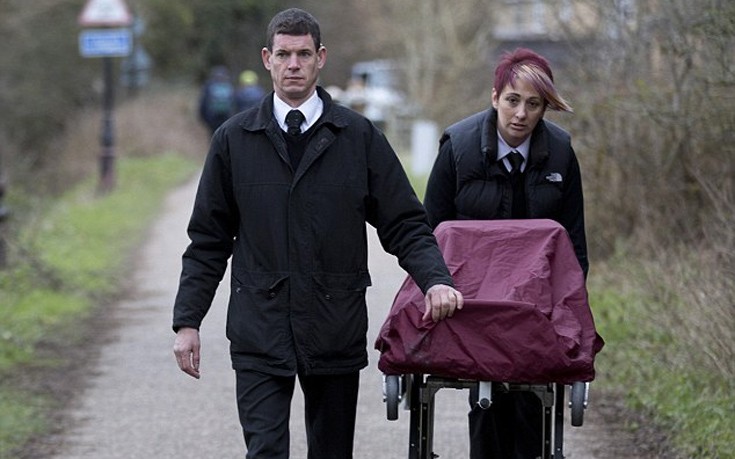 Φρίκη στη Βρετανία, βρέθηκε νεογέννητο νεκρό μέσα σε τσάντα