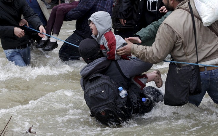 Οι Σκοπιανοί έστειλαν στην Ελλάδα τους πρόσφυγες μέσω άγνωστης διαδρομής