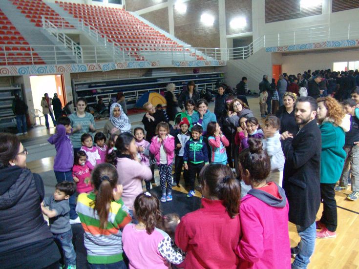 Συναυλία μαθητών και καθηγητών υπέρ των προσφύγων στα Χανιά