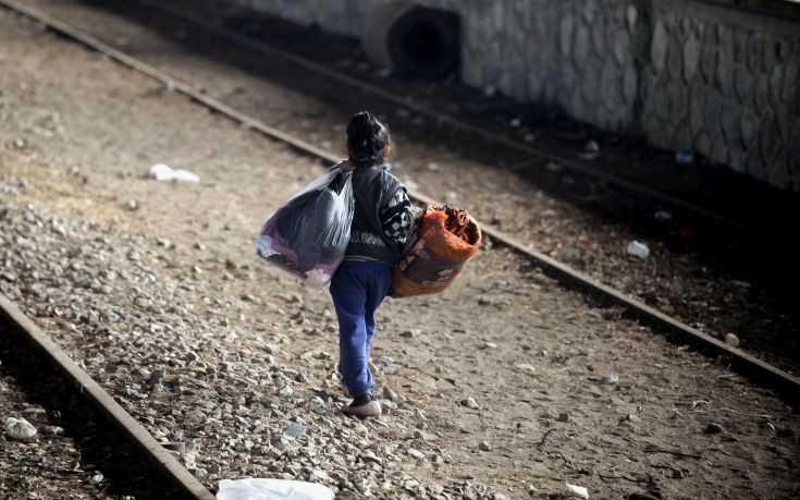 Ο δήμος Πέλλας στο πλευρό των προσφυγόπουλων