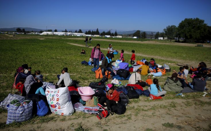 Στους 57.098 οι πρόσφυγες στην Ελλάδα