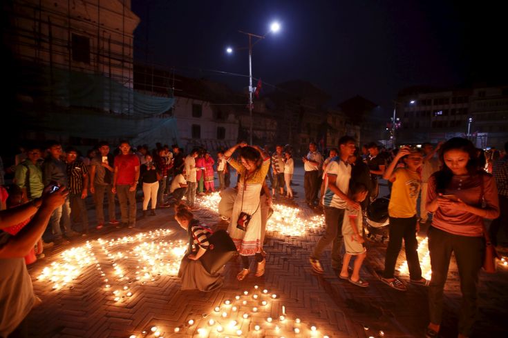 2016-04-24T151310Z_721436483_GF10000393930_RTRMADP_3_QUAKE-NEPAL 2016-04-24T151310Z_721436483_GF10000393930_RTRMADP_3_QUAKE-NEPAL