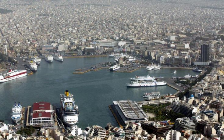 Ομαλή η έξοδος των επιβατών στο λιμάνι του Πειραιά