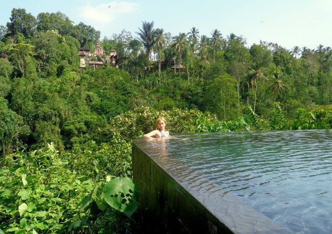 Bali Hanging Garden Resort 3