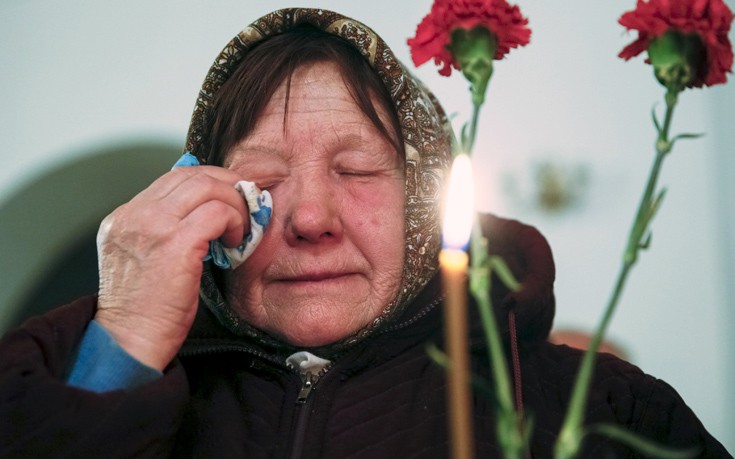 Θρήνος για τα θύματα του Τσέρνομπιλ
