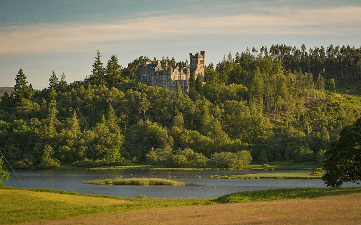 Κάντε δικό σας ιστορικό σκωτσέζικο κάστρο στα Highlands