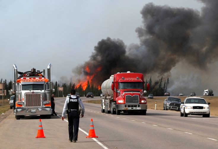 Γιγαντώθηκε η καταστροφική πυρκαγιά στον Καναδά