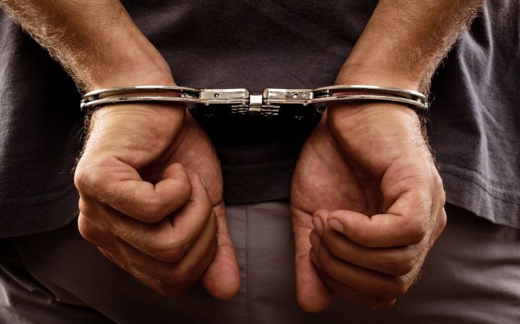 Συνελήφθη ο άνδρας που προσπάθησε να παρασύρει αστυνομικούς στη Χαρ. Τρικούπη
