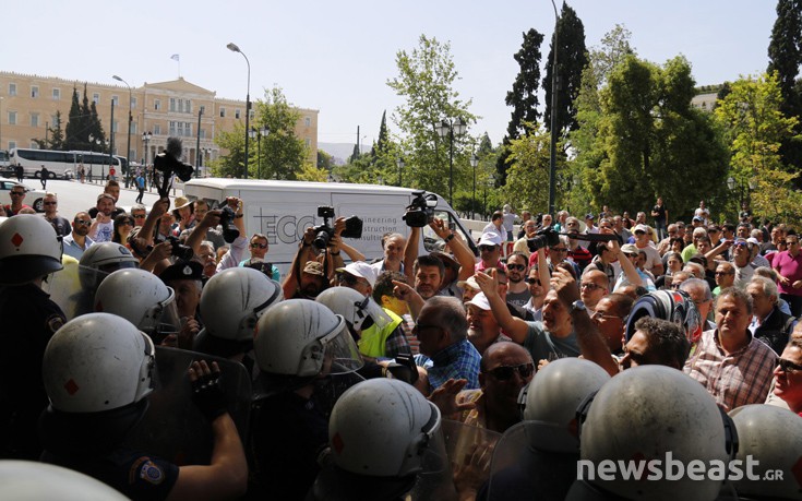 Μικροένταση στην κινητοποίηση λιμενεργατών στην Αθήνα