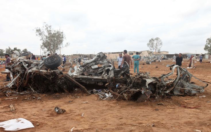 Έκρηξη παγιδευμένου αυτοκινήτου στη Λιβύη