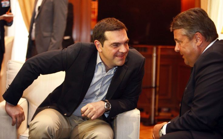 Ο Γκάμπριελ «κάρφωσε» τον Σόιμπλε στη Μέρκελ για την Ελλάδα και το παιχνίδι του Grexit