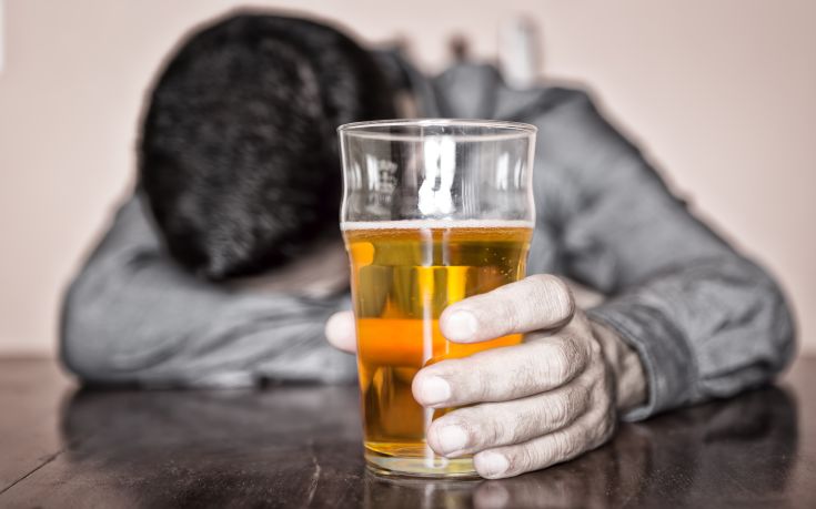 Το αλκοόλ αυξάνει τον κίνδυνο καρκίνου του προστάτη