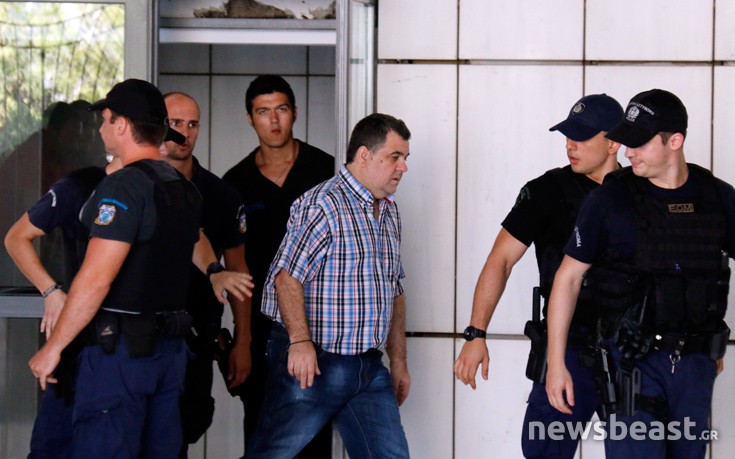 roupakias2 roupakias2