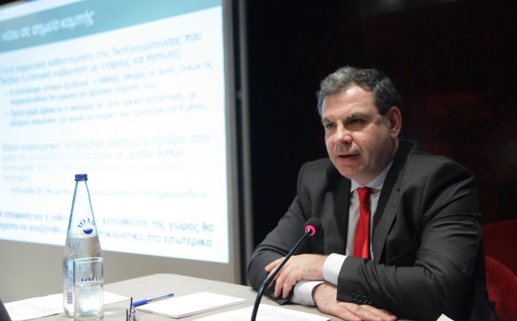 «Η έξοδος της Ελλάδας στις αγορές μπορεί να γίνει μόνο με επιτήρηση από τον ESM και το ΔΝΤ»