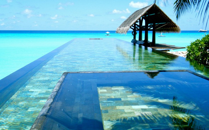 Paradise_Pool_The_Maldives