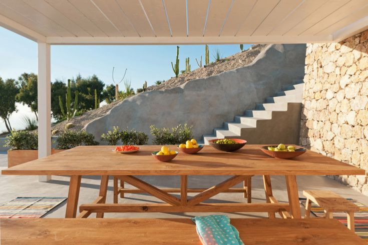 Summer-house-on-the-mountain_Kapsimalis-Architects_Prophet-Ilias_Santorini-Island_Greece_dezeen_936_14