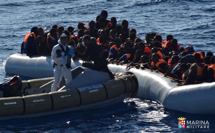 Χιλιάδες μετανάστες διασώθηκαν σήμερα στα ανοιχτά της Λιβύης