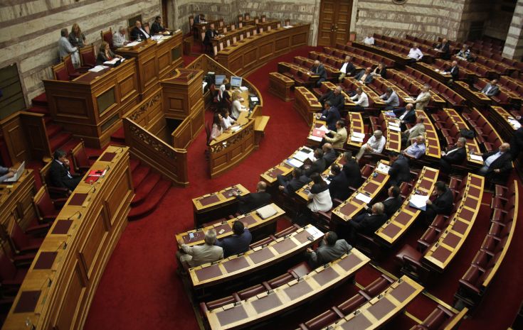 Σύγκρουση ΣΥΡΙΖΑ-ΝΔ στη Βουλή για τη σύσταση εξεταστικής
