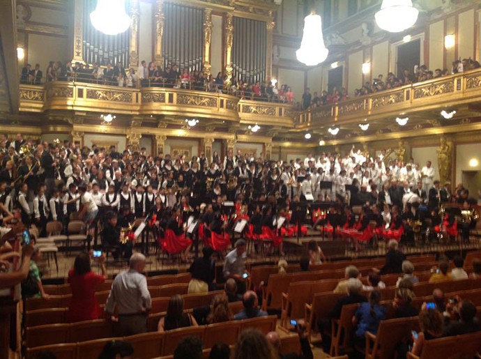 Xρυσό βραβείο στο Παγκόσμιο Φεστιβάλ Ορχηστρών της Βιέννης από την Ορχήστρα «Μάντζαρος»