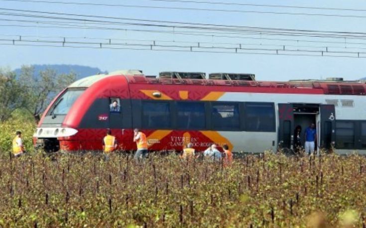 Δέκα σοβαρά τραυματίες από εκτροχιασμό τραίνου στη Γαλλία