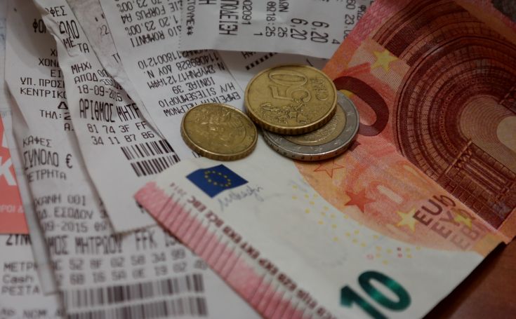 Όλα όσα πρέπει να ξέρετε για τη λοταρία των αποδείξεων με δώρο 1.000 ευρώ