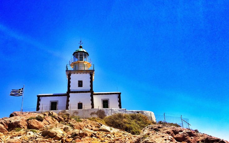 faros-santorini1