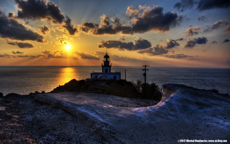 faros-santorini2