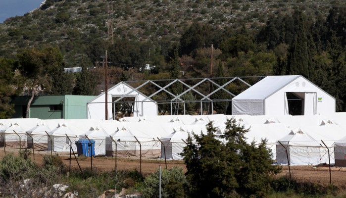 «Όχι» των ξενοδόχων της Κρήτης στη μετεγκατάσταση προσφύγων στο νησί