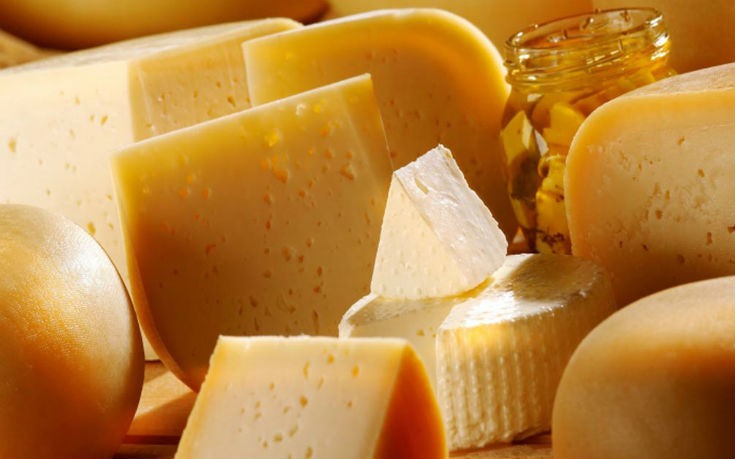 Τα τυρί δεν αυξάνει τον κίνδυνο για έμφραγμα ή εγκεφαλικό
