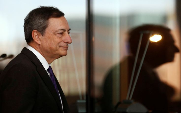 Τα «γεράκια» της ΕΚΤ πιέζουν για το QE