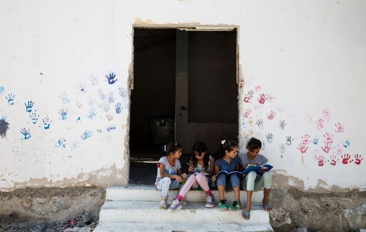 «Να θεωρείται δεδομένο ότι τα παιδιά των προσφύγων θα πάνε σχολείο»