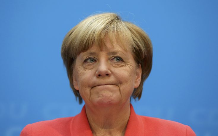 Γερμανικά ΜΜΕ: Η Μέρκελ δεν μπορεί να διασώσει τη Deutsche Bank