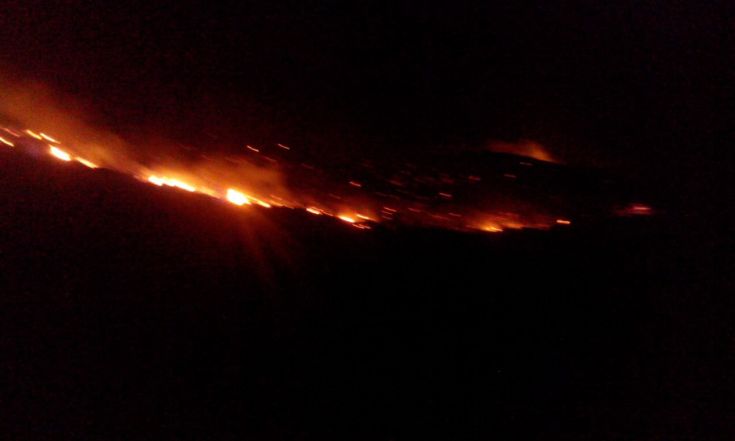 Μεγάλη πυρκαγιά ξέσπασε στα Φαλάσαρνα Κισάμου