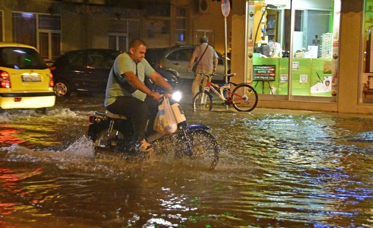 Σφοδρό κύμα κακοκαιρίας σάρωσε την Αττική και τη δυτική Ελλάδα