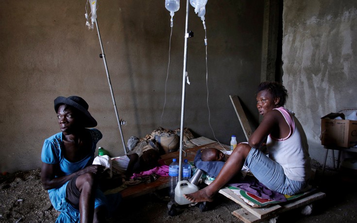 Χίλιους νεκρούς θρηνεί η Αϊτή μετά το πέρασμα του τυφώνα Μάθιου