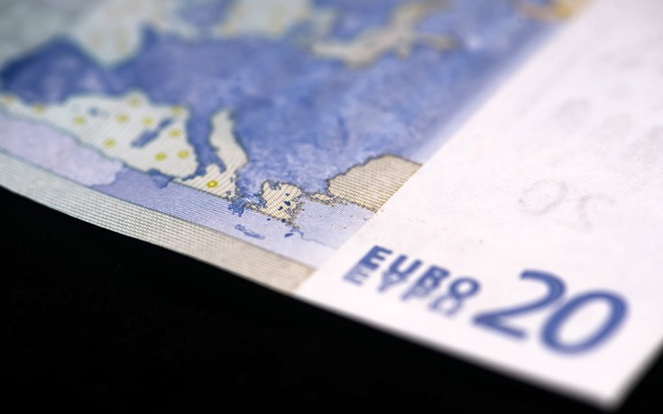 Πάνω από 1,5 δισ. ευρώ είναι η μείωση της προκαταβολής φόρου που θα καταβάλουν φέτος τα νομικά πρόσωπα