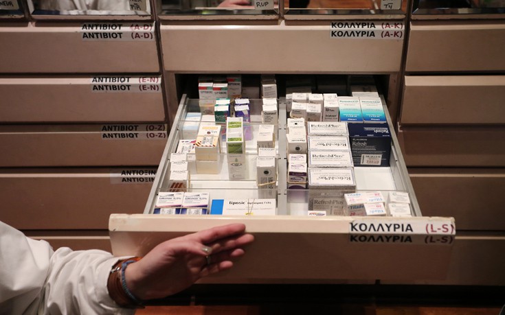 Απαγόρευση παράλληλων εξαγωγών και διακίνηση φαρμάκων υψηλού κόστους ζητούν οι φαρμακοποιοί