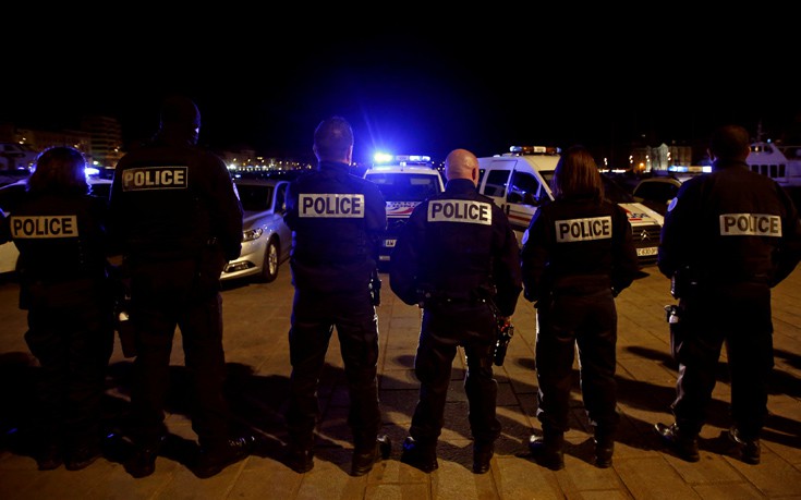 Στους δρόμους οι αστυνομικοί της Γαλλίας