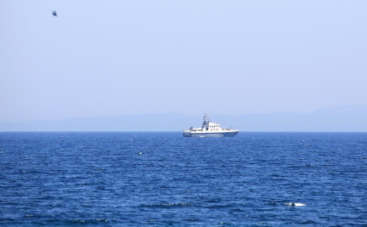 Ακυβέρνητο πλοίο μεταξύ Ρόδου-Καρπάθου: Ρυμουλκείται σε ασφαλές λιμάνι