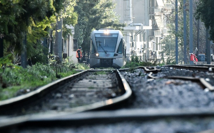 Τρένο παρέσυρε και σκότωσε 25χρονο στην Ημαθία