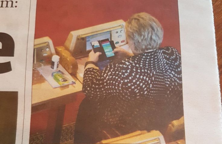 Η πρωθυπουργός της Νορβηγίας έπαιζε Pokemon Go στη Βουλή