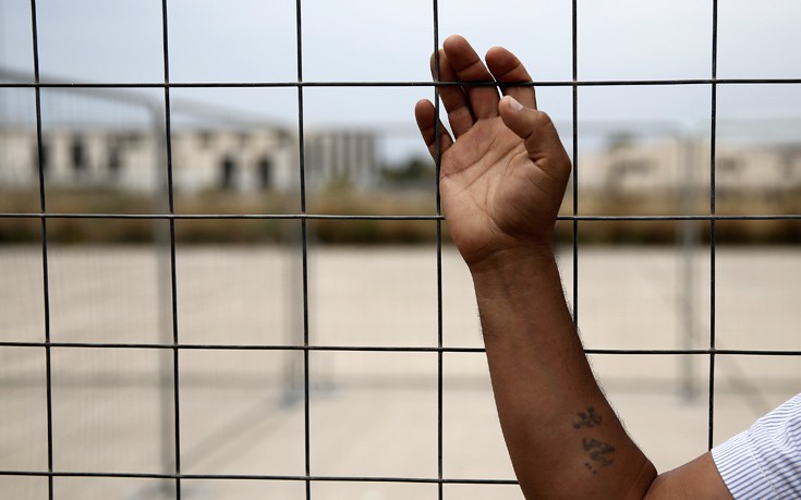 Επτά ανήλικοι πρόσφυγες συνελήφθησαν στον καταυλισμό της Μόριας για τα επεισόδια