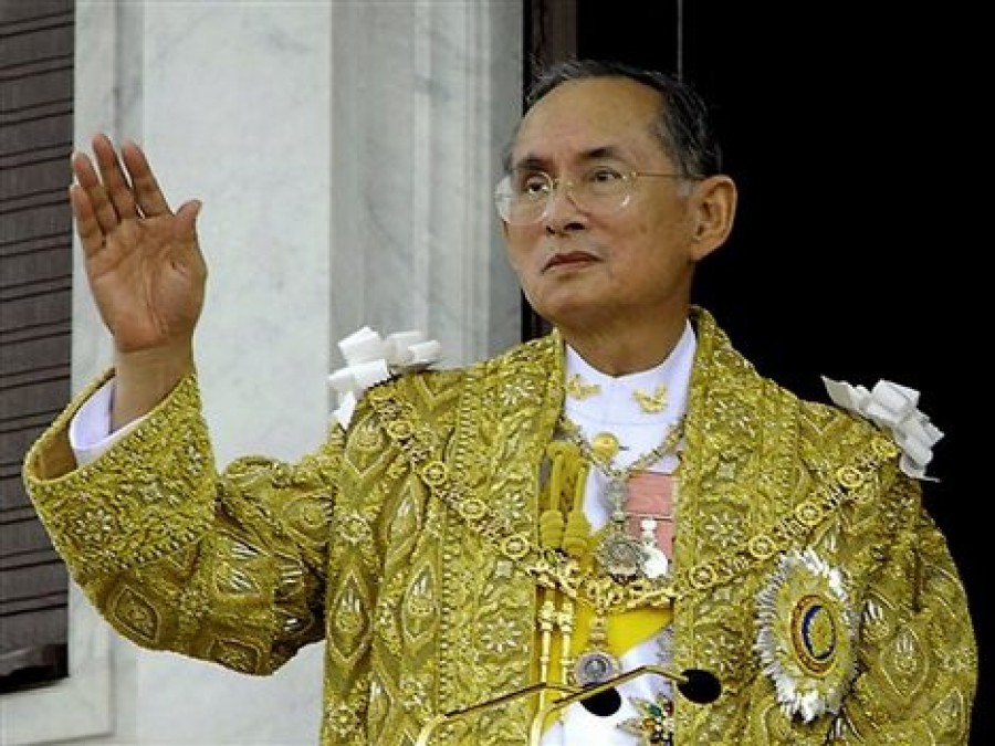 Επιδεινώθηκε η υγεία του 88χρονου βασιλιά της Ταϊλάνδης