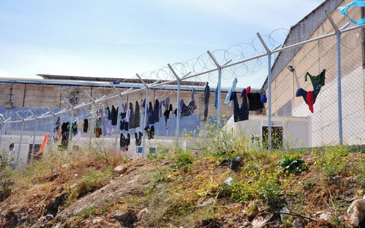 Αίτημα για ενιαία «υπερδομή» για πρόσφυγες στη Χίο
