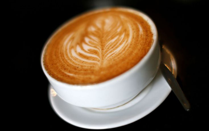 Πώς επηρεάζει ο καφές τα κιλά μας